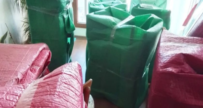 Ayyıldız Nakliyat aracı